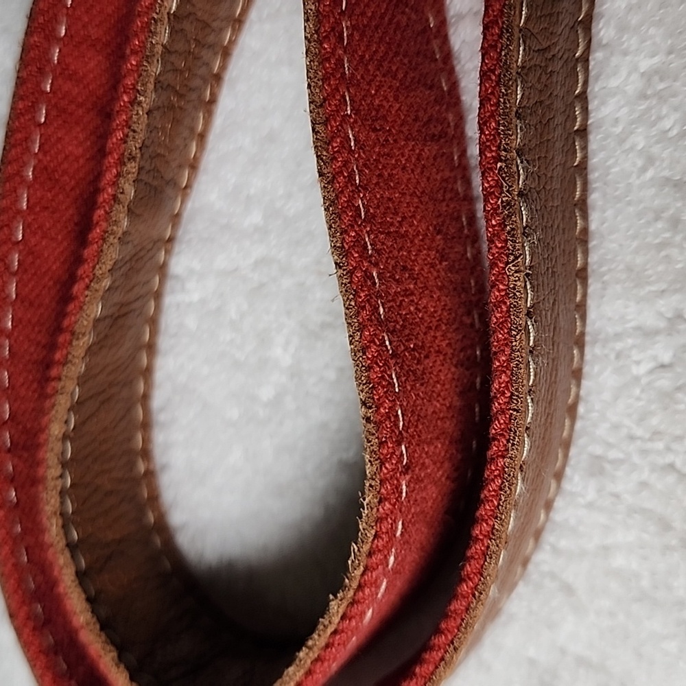Myra B Women's Fabric Off Red Geometric Crossbody Bag Preowned - Picture 4 of 10